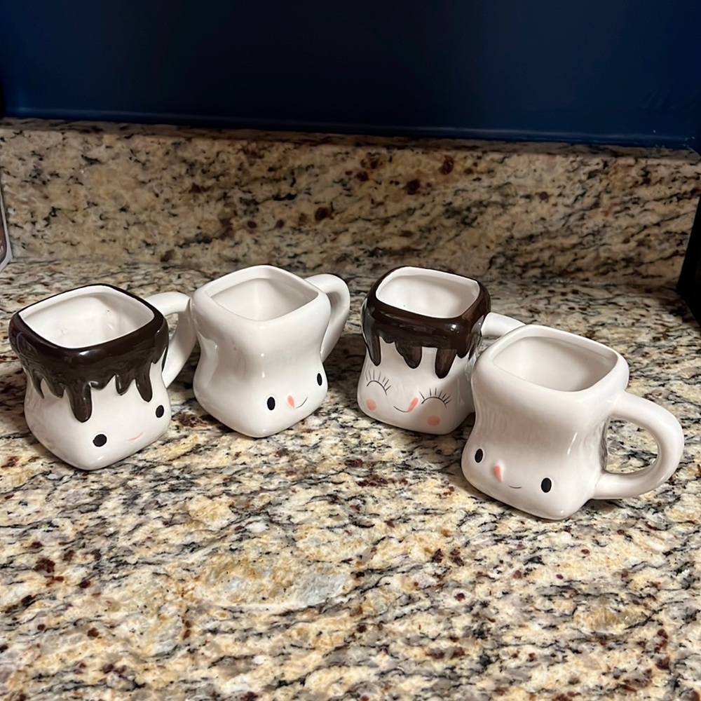 Marshmallow Mini Mugs